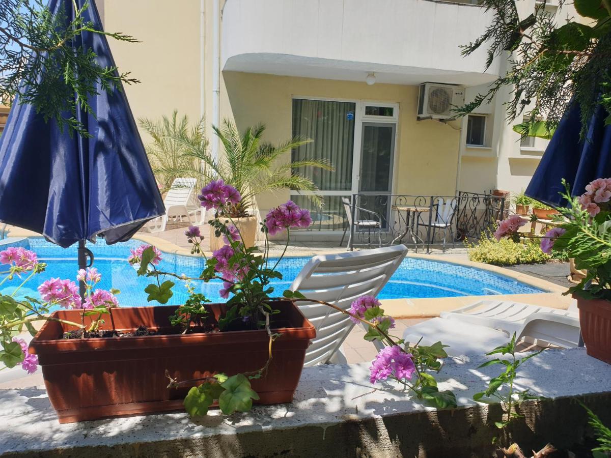 Hotel Feniks Lozenets Dış mekan fotoğraf