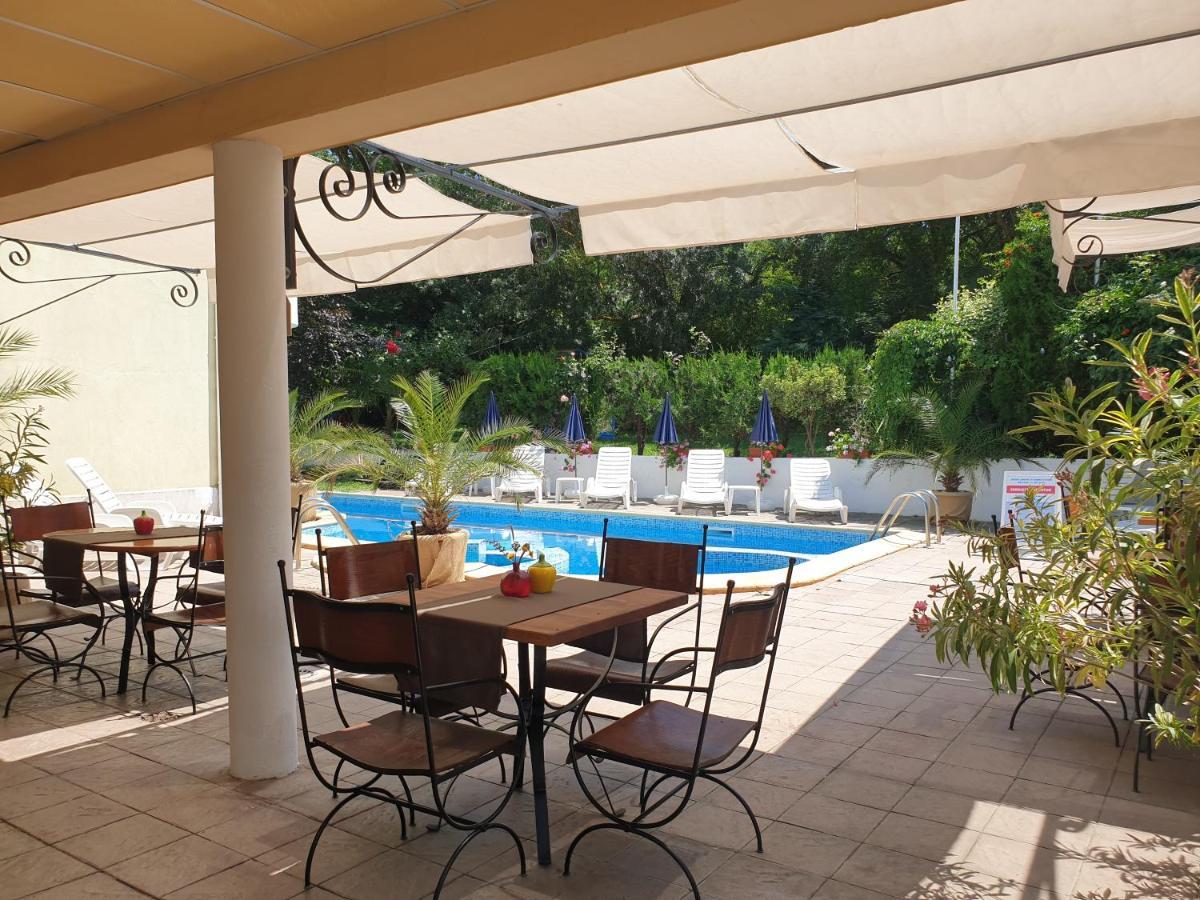 Hotel Feniks Lozenets Dış mekan fotoğraf