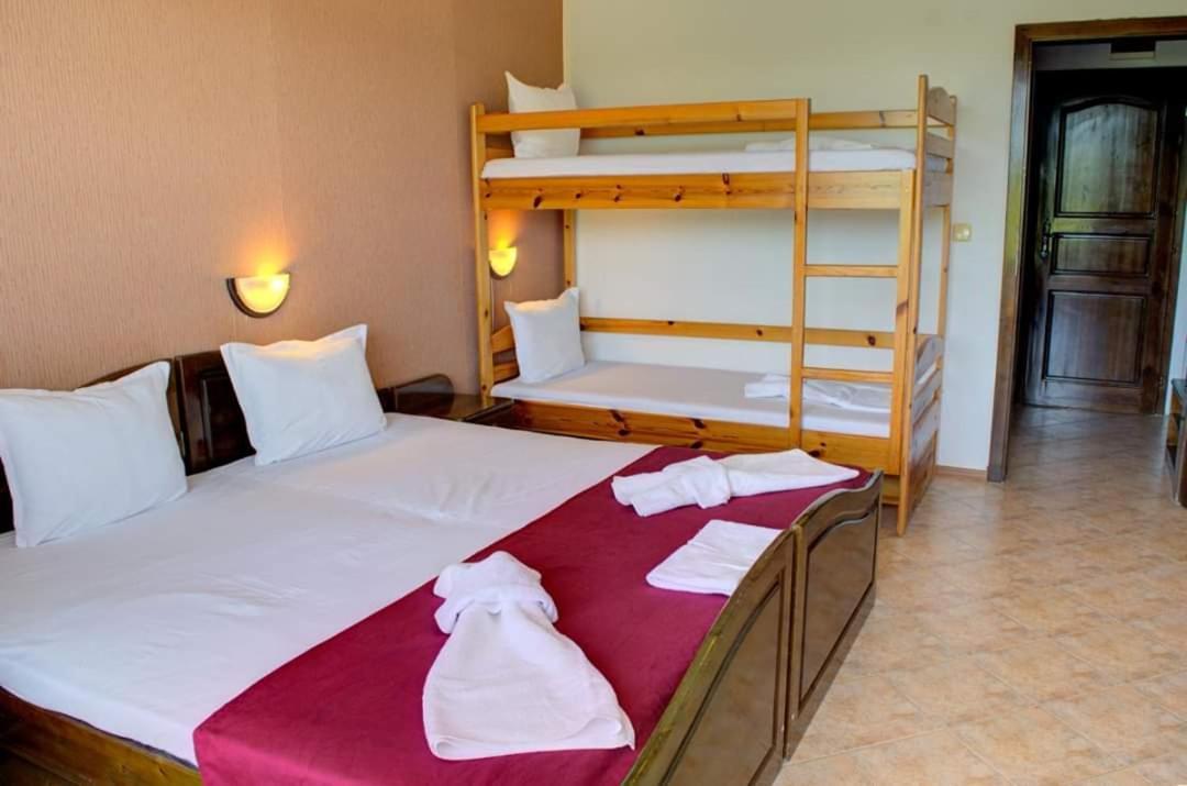 Hotel Feniks Lozenets Dış mekan fotoğraf